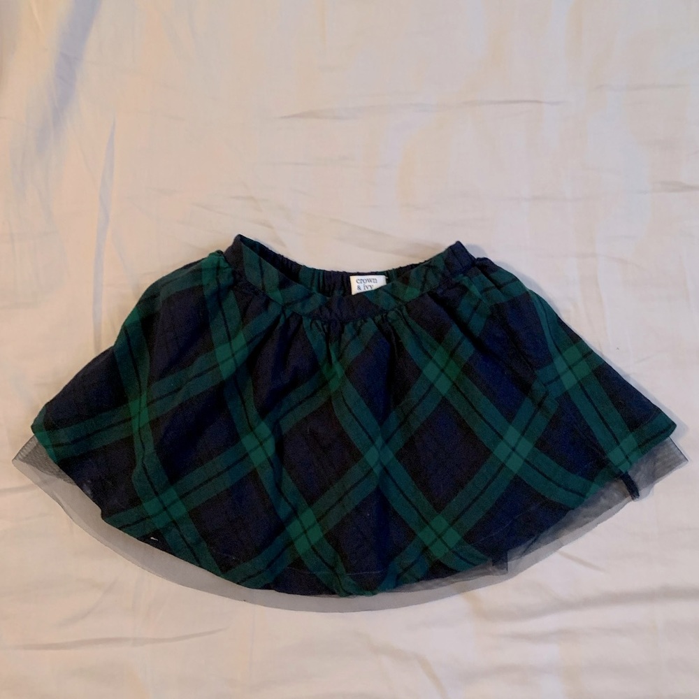 Gorgeous plaid skirt 4T never worn